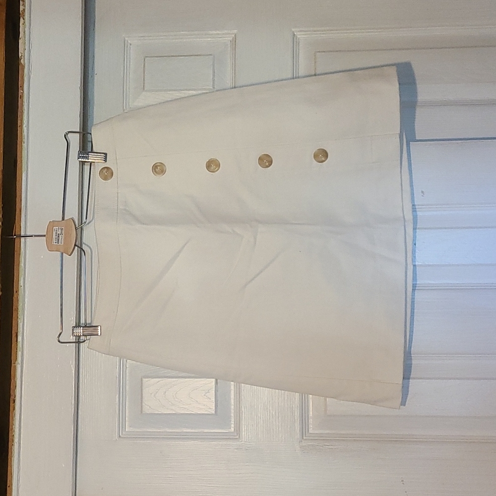 Anne Taylor, New w/tags size 8